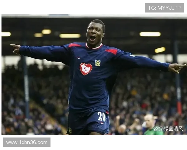 吉布斯怀特15分钟帽子戏法 当选英超最佳球员